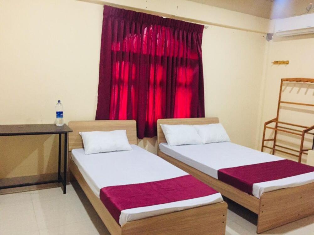 Hb Budget Rest Hotel Jaffna Eksteriør billede