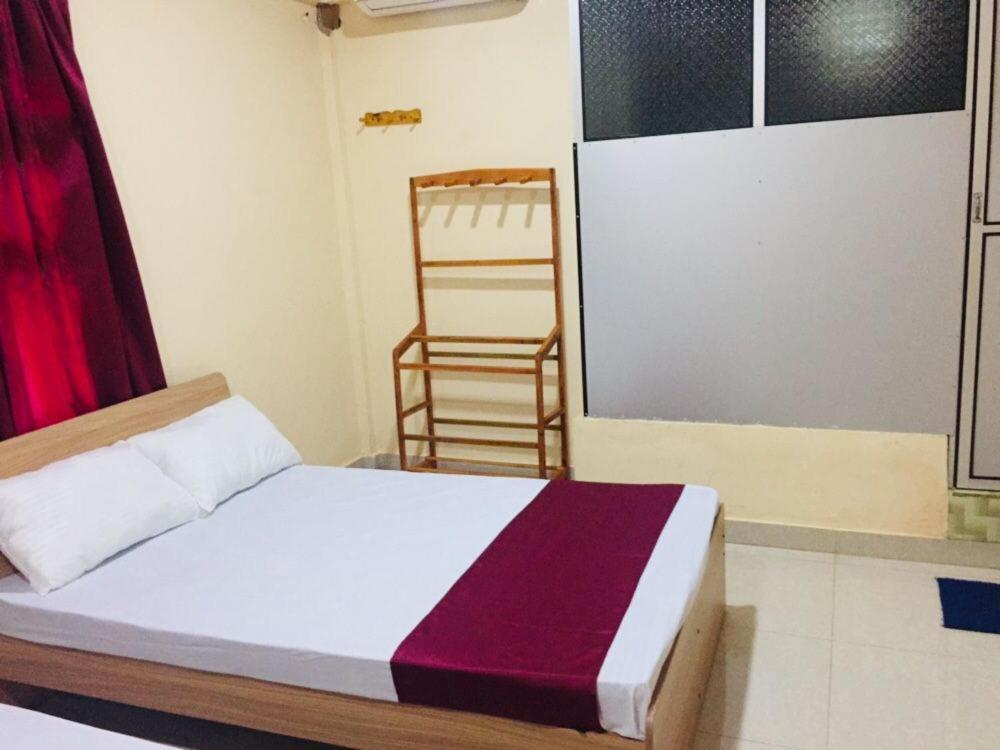 Hb Budget Rest Hotel Jaffna Eksteriør billede